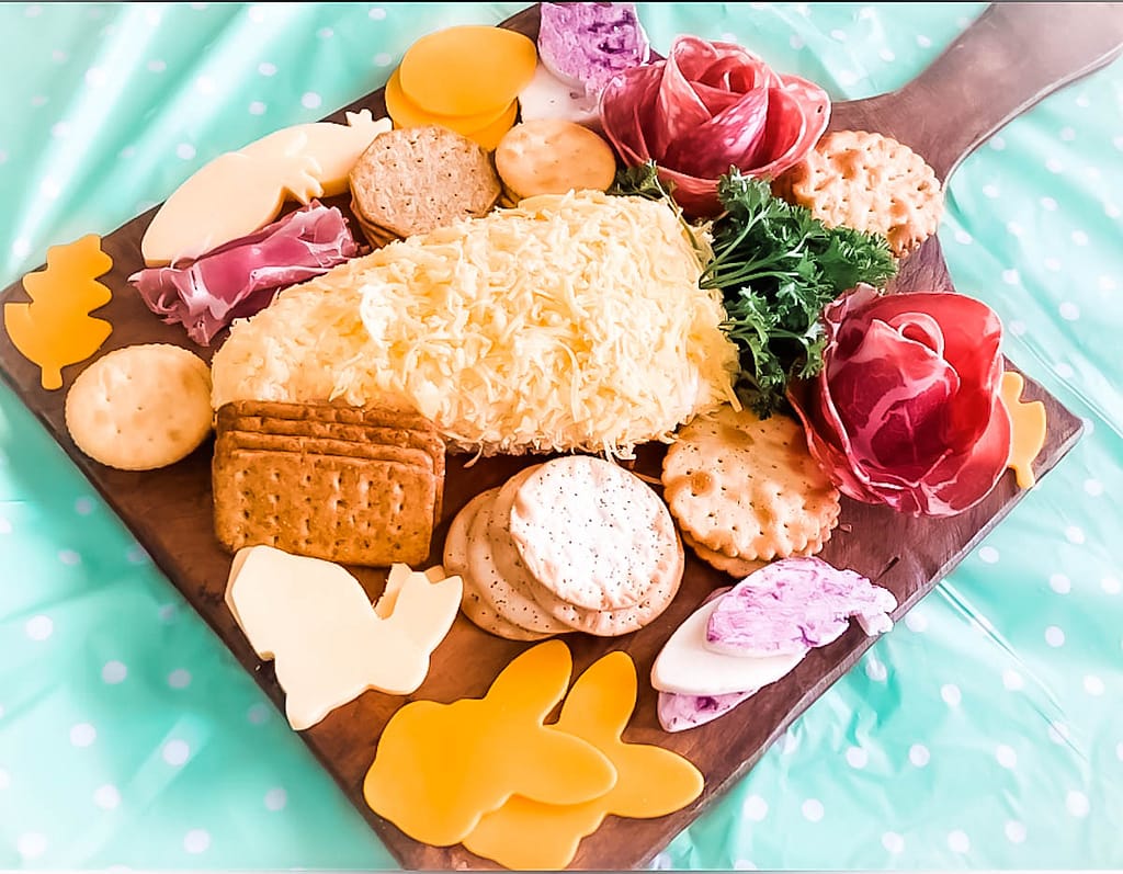 Easter Ideas: How to Make an Easy Charcuterie Board